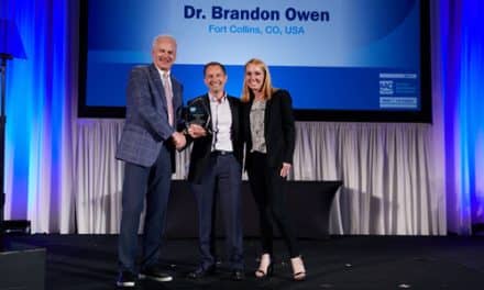 Dr Brandon Owen Receives First AAO Innovator Award for KLOwen Bracket System