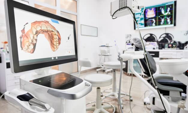 Webinar Reviews Intraoral Scanners for Clear Aligners