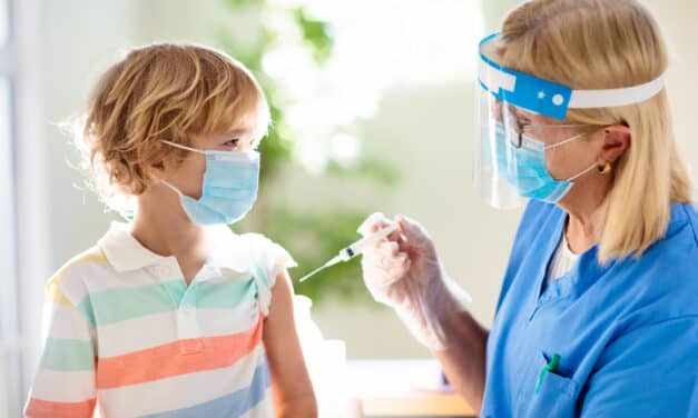 Majority of Dentists Willing to Administer Influenza, COVID-19 Vaccines