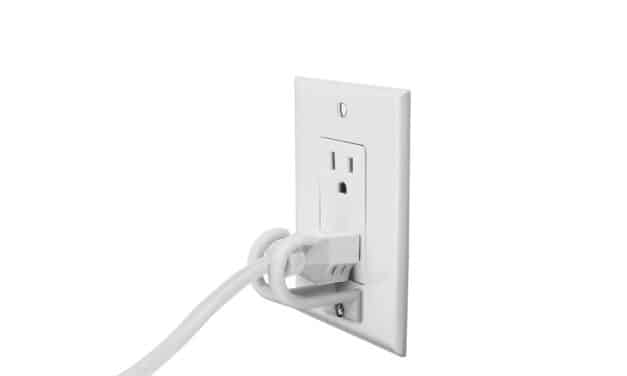 Lock Socket Debuts Three-Prong Electrical Cord Lock
