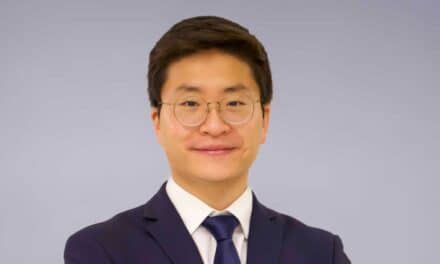 Dr Jonjei Ku Named JCO Student of the Year